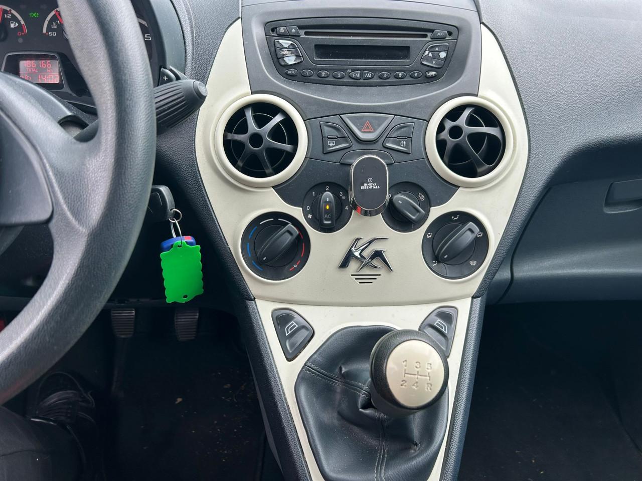 Ford Ka 1.2 Cool&Sound Airco/CNTR Deurvergrendeling/Sfeerverlichting interi
