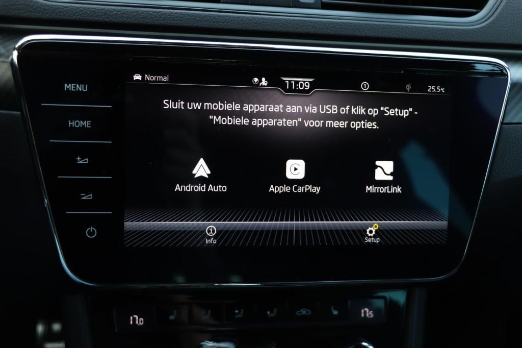 Skoda Superb combi 1.4 tsi iv sportline 218pk dsg6 soh 92,2 %