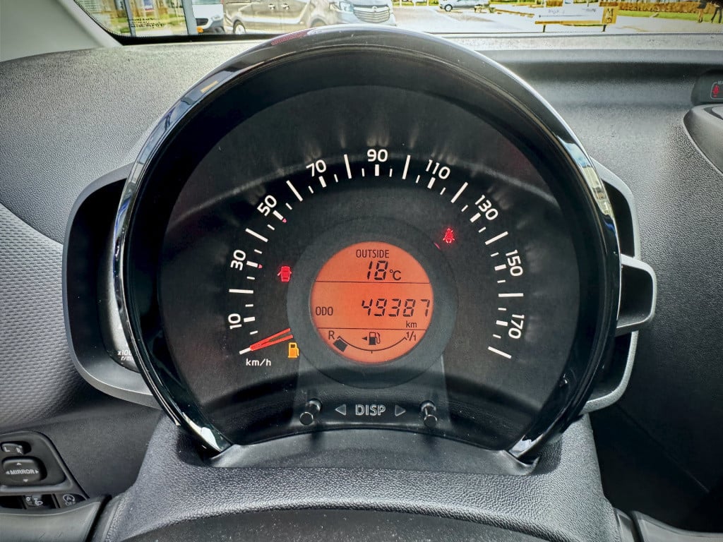 Peugeot 108 1.0 e-vti allure ecc cruise camera