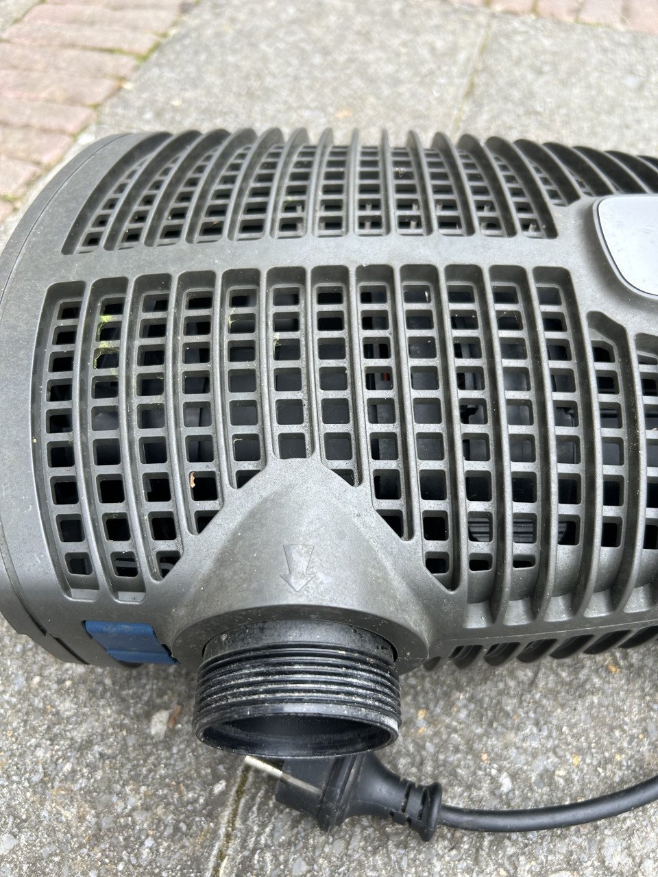 Te koop oase eco primium 8000 sterke en zuinige Vijverpomp en 8000 lpu
