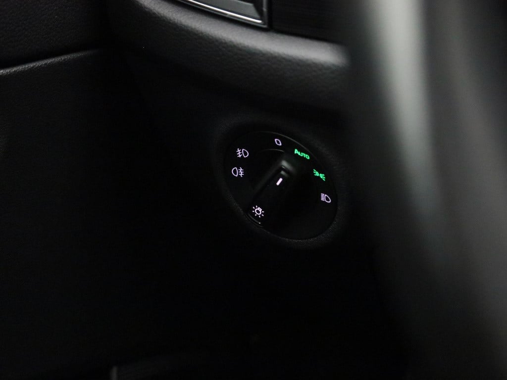 Skoda Kodiaq 1.5 tsi limited business edition | automaat | trekhaak | panor