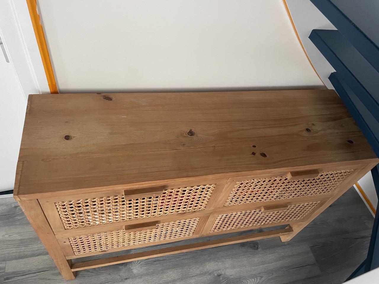 Prachtige massief houten kast dressoir ladekast