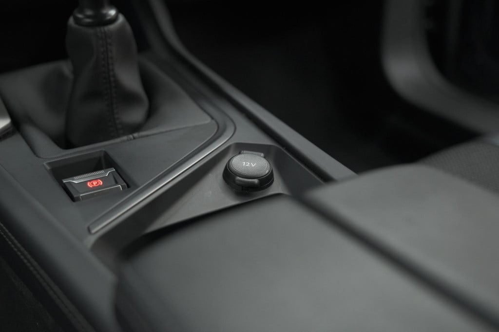 Peugeot 308 puretech 130 allure | camera | navigatie | parkeersensoren | ap
