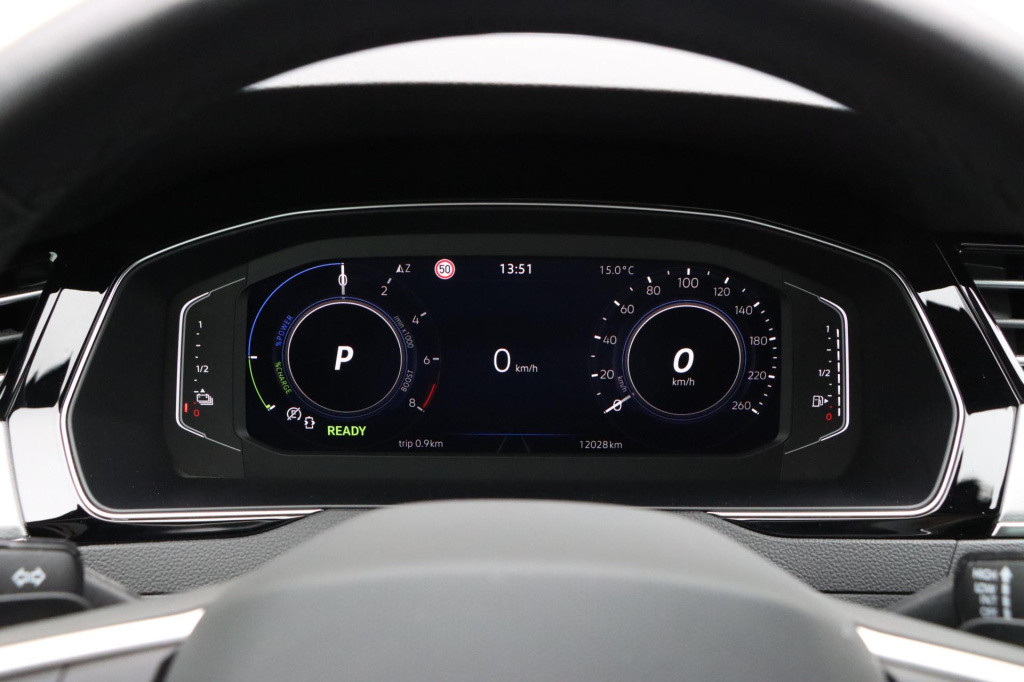 Volkswagen Passat variant 1.4 tsi phev gte business dsg 218pk