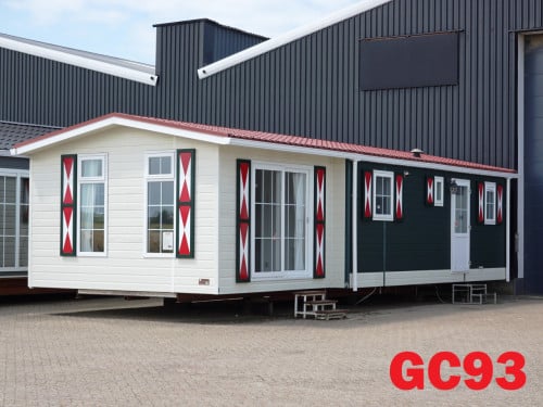 Keurig MAAT chalet met dubbel glas, CV en 2 slaapkamers te koop