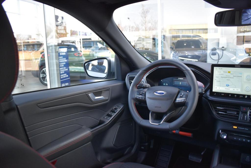 Ford Kuga 2.5 phev st-line | climate control | cruise control | winterpakke