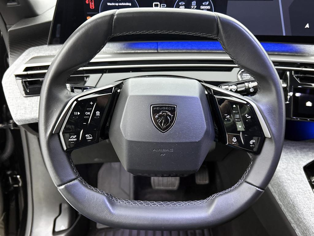 Peugeot 5008 1.2 hybrid 145 allure | rijklaar | 360 camera | adaptive cc |