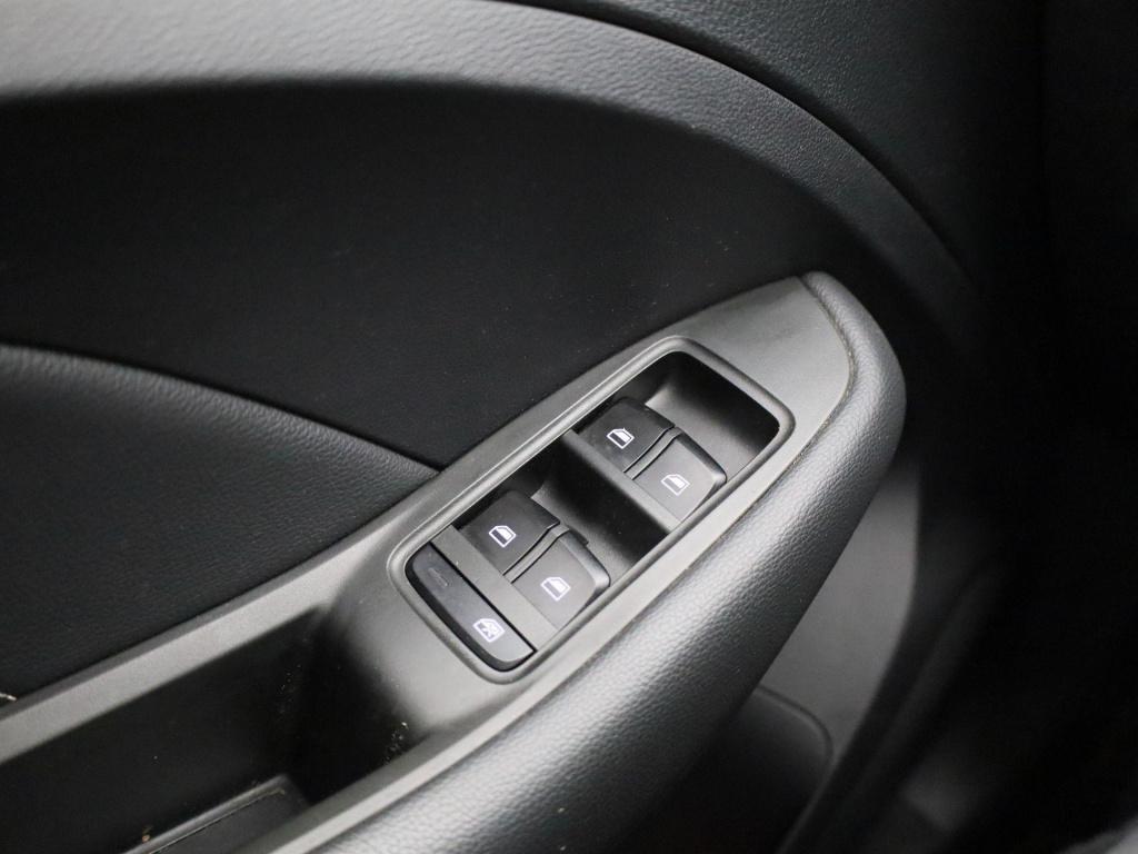 MG Zs Ev mg luxury 45 kwh | climate control | cruise control | achteruitrij