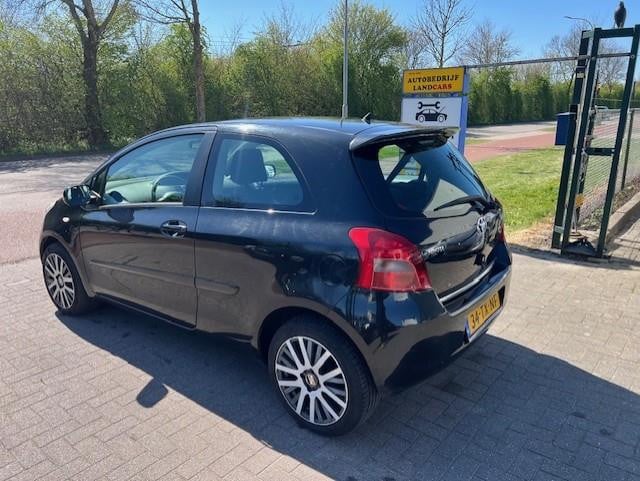 Toyota Yaris 1.3 vvti sol