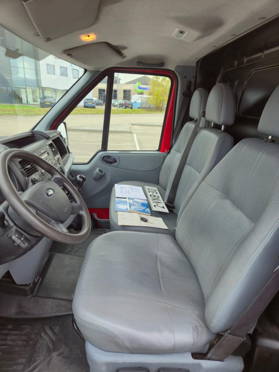 Nette Ford Transit, Werk-bus/Camper, WEINIG KILOMETERS!