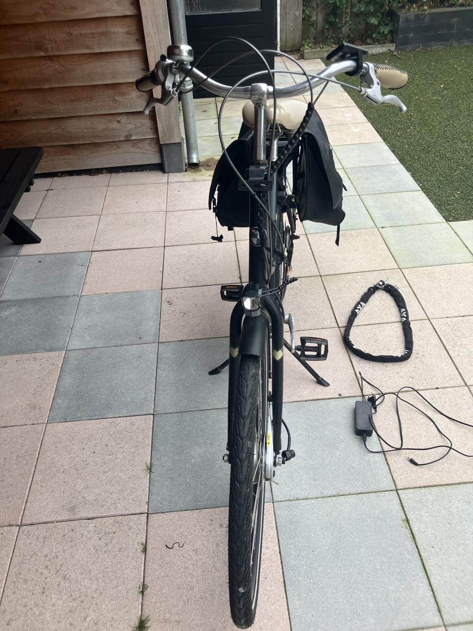 Puch E-Rock zwarte damesfiets