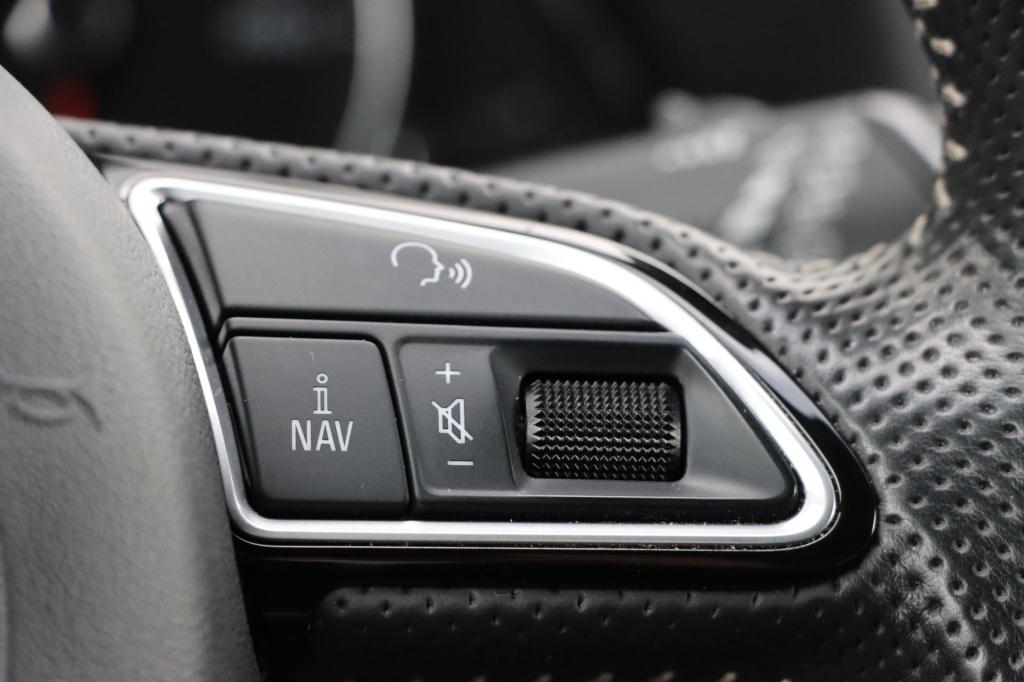 Audi Q5 2.0 tfsi quattro adrenalin sport s-line 230pk tiptronic