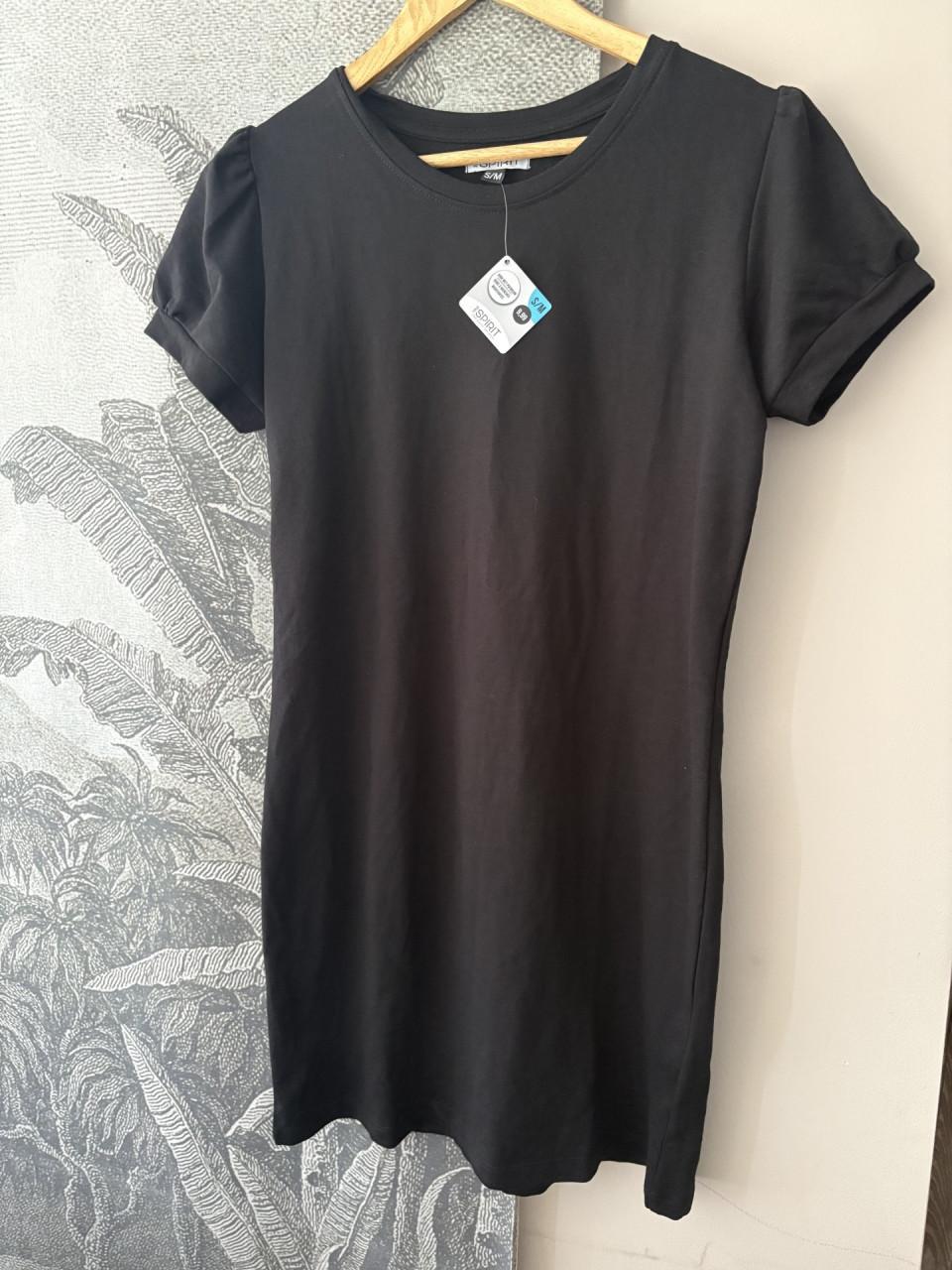Jurkje met een pofmouw maat S/M