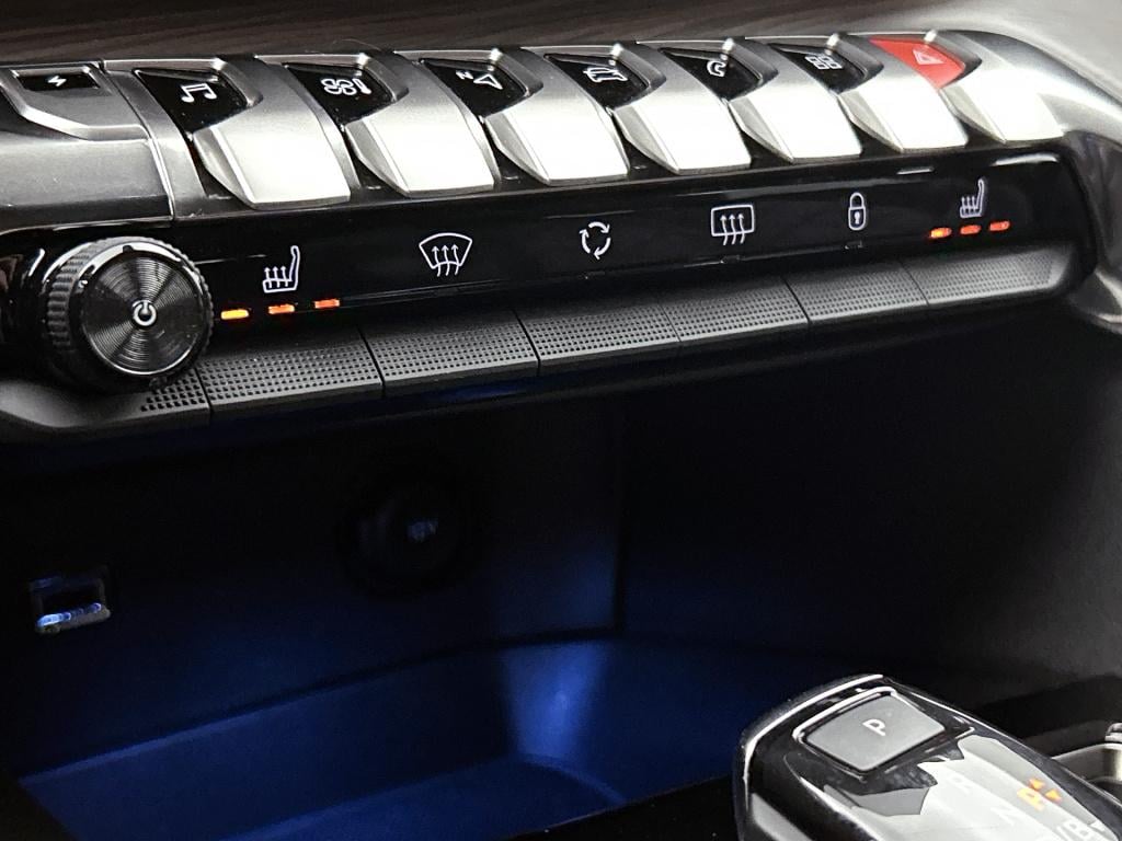 Peugeot 3008 hybrid 225 pk automaat gt | rijklaar | adaptive cruise | focal