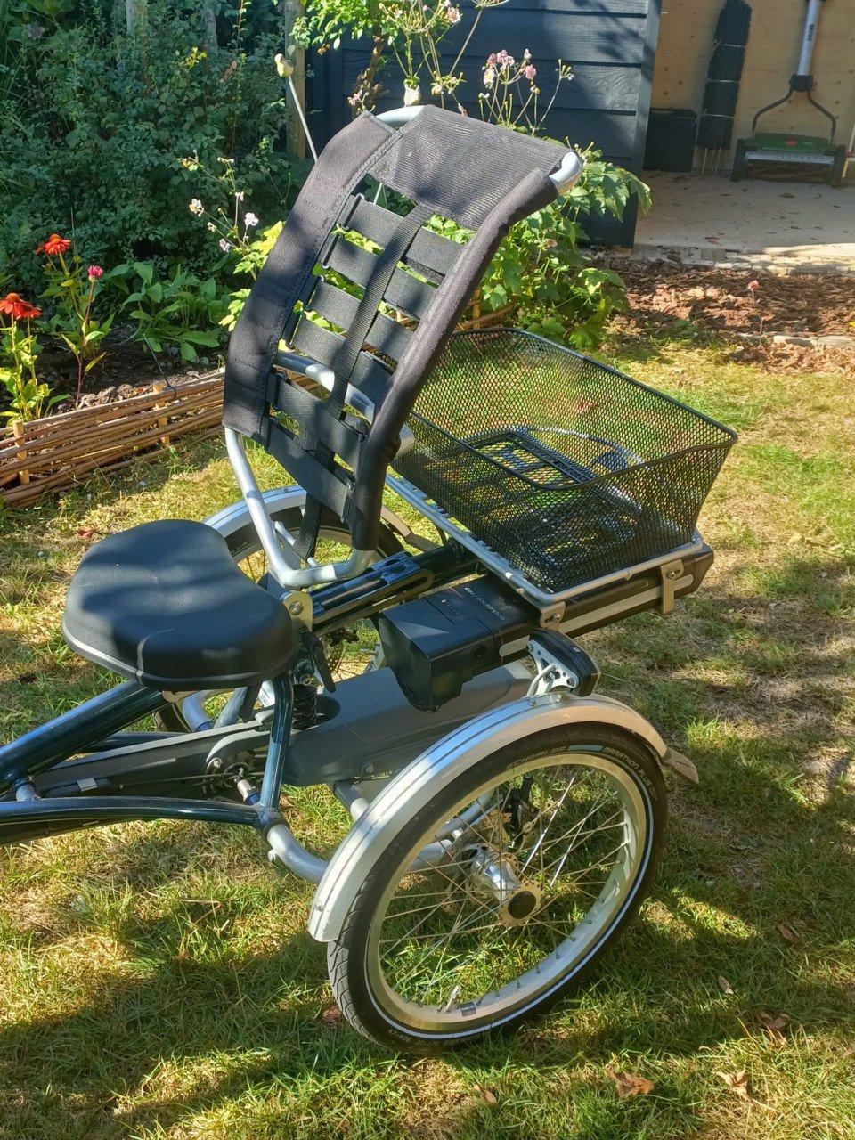 Net ingereden van raam fiets.