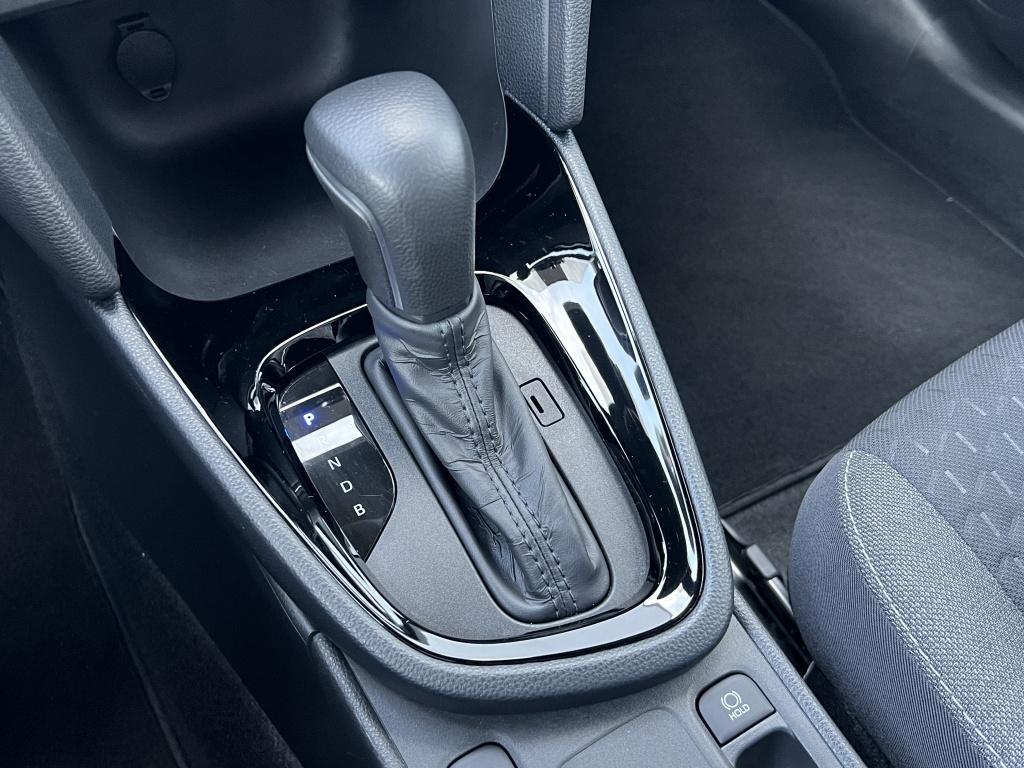 Toyota Yaris Cross 1.5 hybrid 115 first met comfort pack