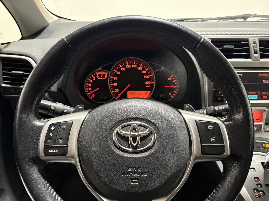 Toyota Verso-s 1.3 vvt-i dynamic
