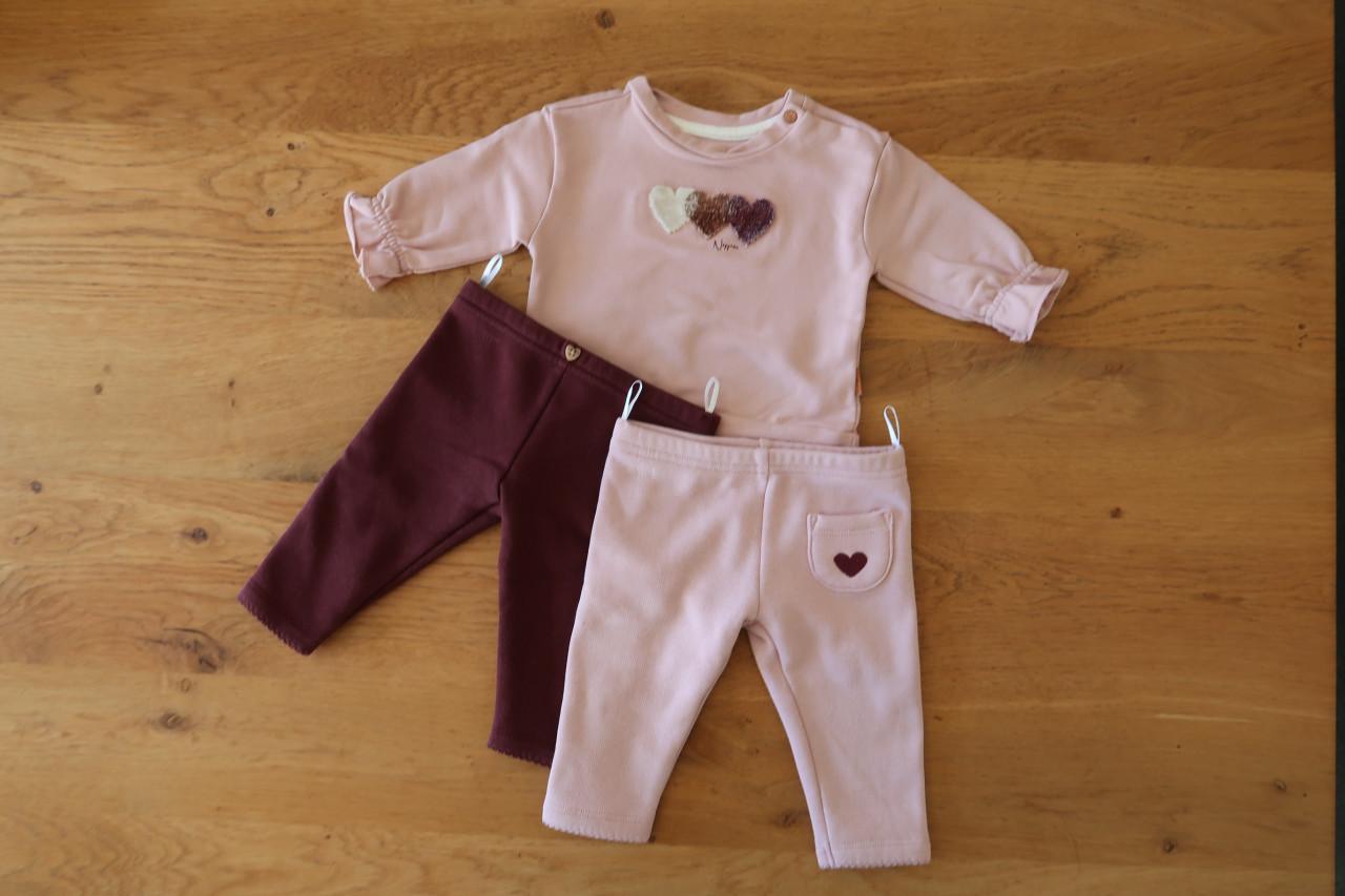 Verschillende setjes baby kleding in maatje 50 - 56. Fris / schoon en zgan