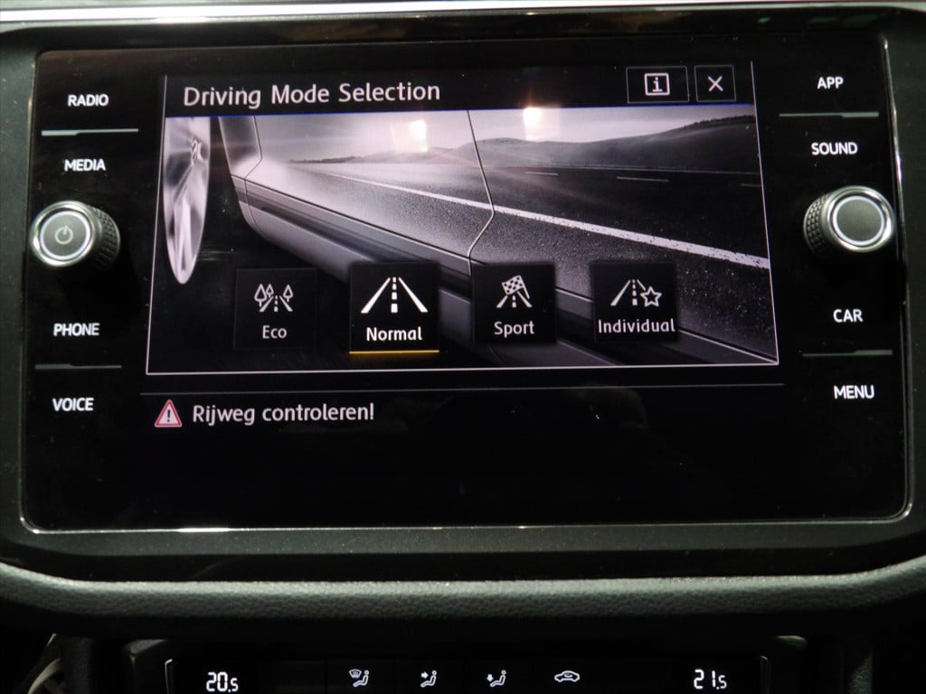 Volkswagen Tiguan r-line 1.5 tsi 150pk 7-dsg