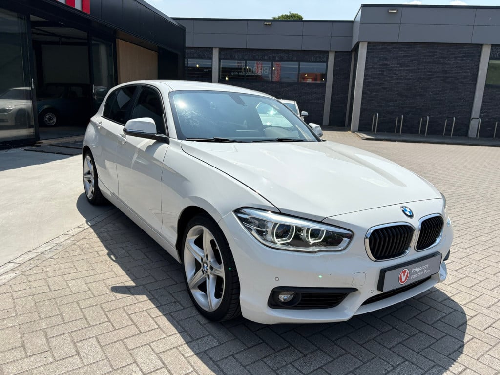 BMW 1 Serie 118i corporate lease executive