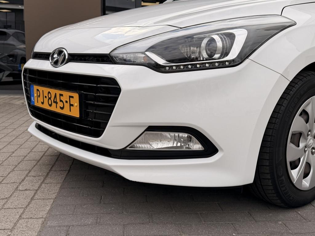 Hyundai I 20 1.0 t-gdi comfort | navigatie | cruise | camera | dealer onder