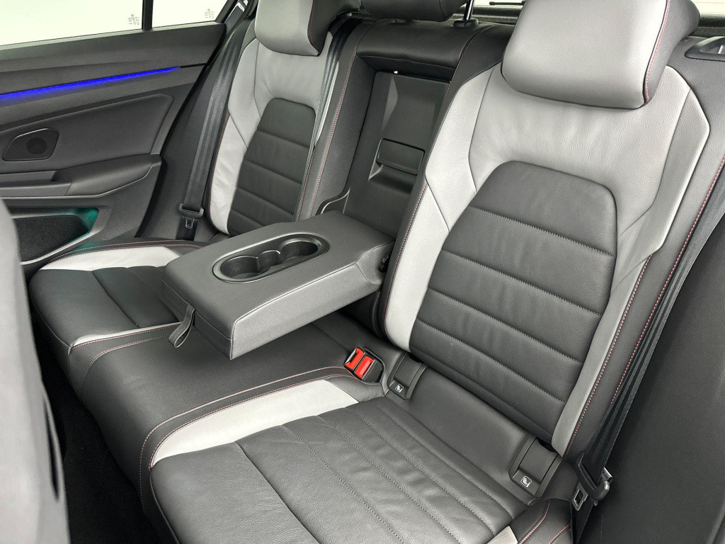 Volkswagen Golf 2.0 tsi gti pano iq leder h&k sfeer