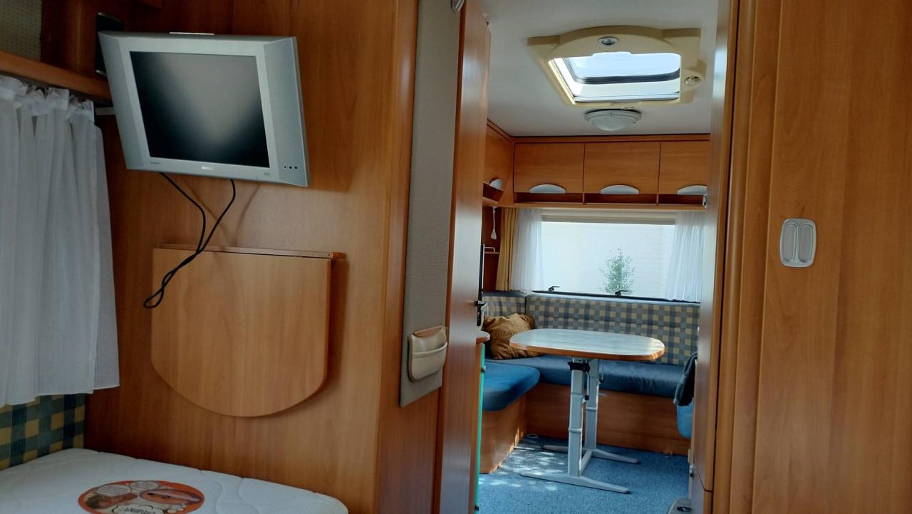 Eriba Hymer + voortent op maat + mover