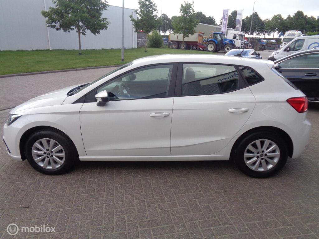 Seat Ibiza 1.0 mpi style/airco/apple carplay android auto/lm velgen/pdc/cru