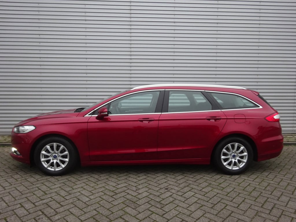 Ford Mondeo wagon 1.5 tdci titanium 1e eigenaar / navigatie / cruise contol