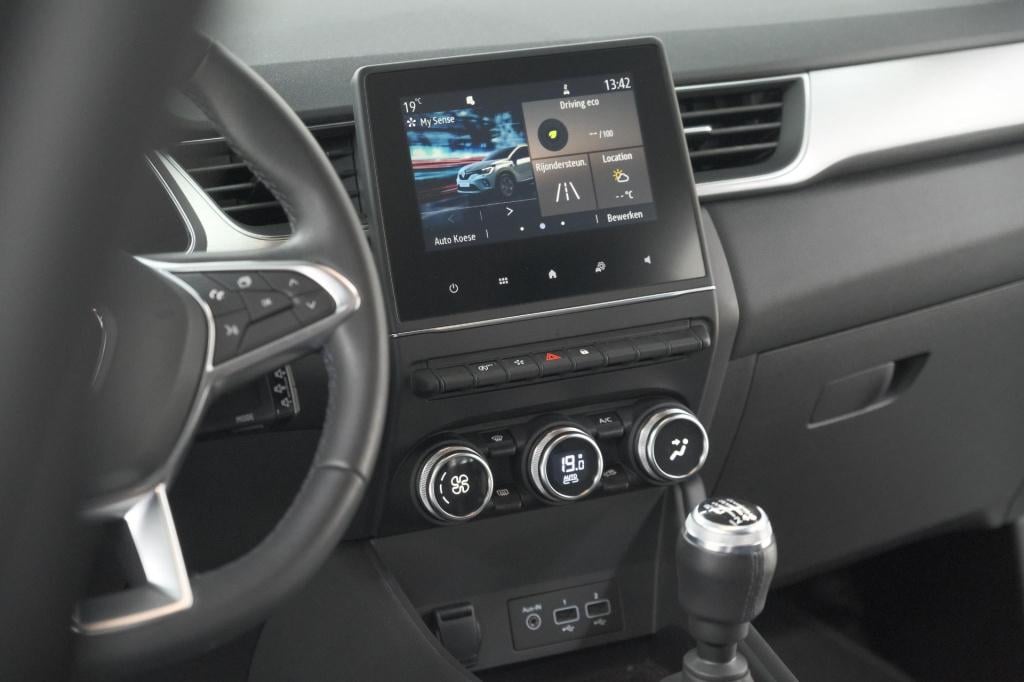 Renault Captur tce 90 intens | trekhaak | camera | navigatie | parkeersenso