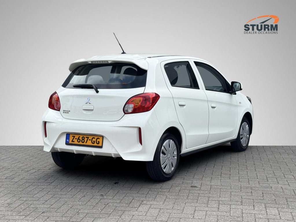 Mitsubishi Space Star 1.2 connect+