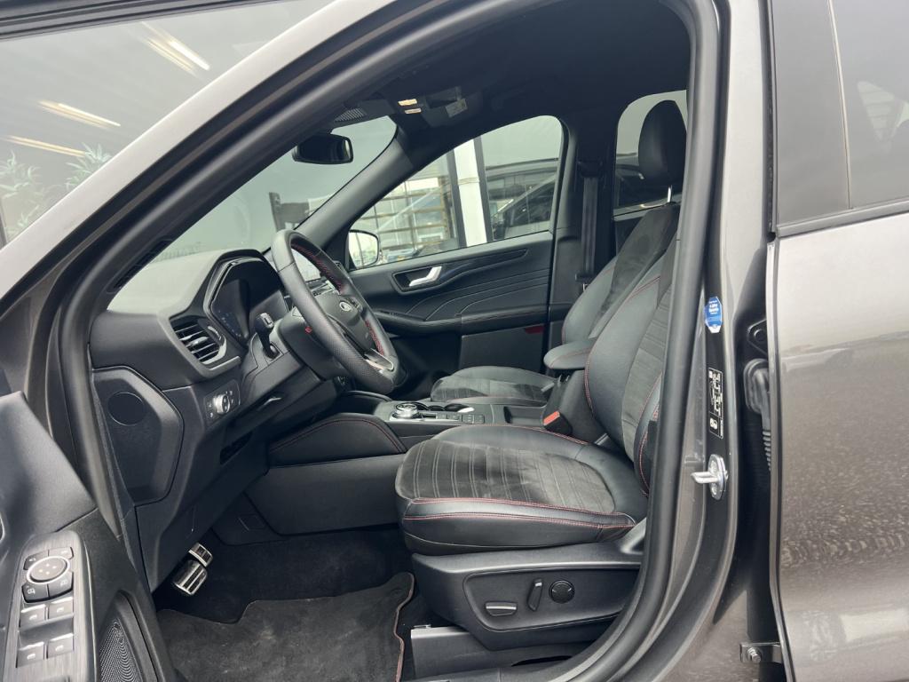 Ford Kuga 2.5 phev e-cvt 225pk st-line x , voorruitverwarming , stoel en st