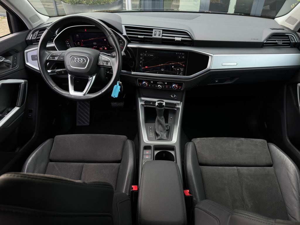Audi Q3 35 tfsi * leder / alcantara * stoelverwarming * navigatie