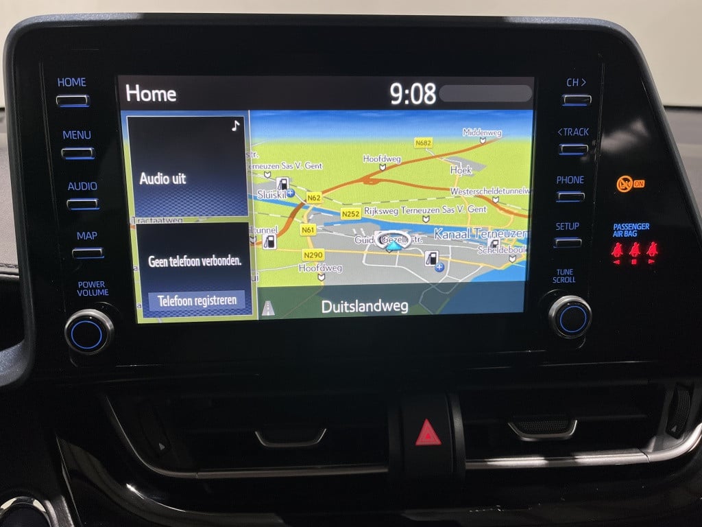 Toyota C-hr 1.8 hybrid dynamic | navi | pdc | camera |