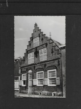 Ansichtkaart   a 127  st  Annaland   Oude gevel