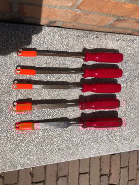 1 set van 5 hout beitels merk Nooitgedagt.