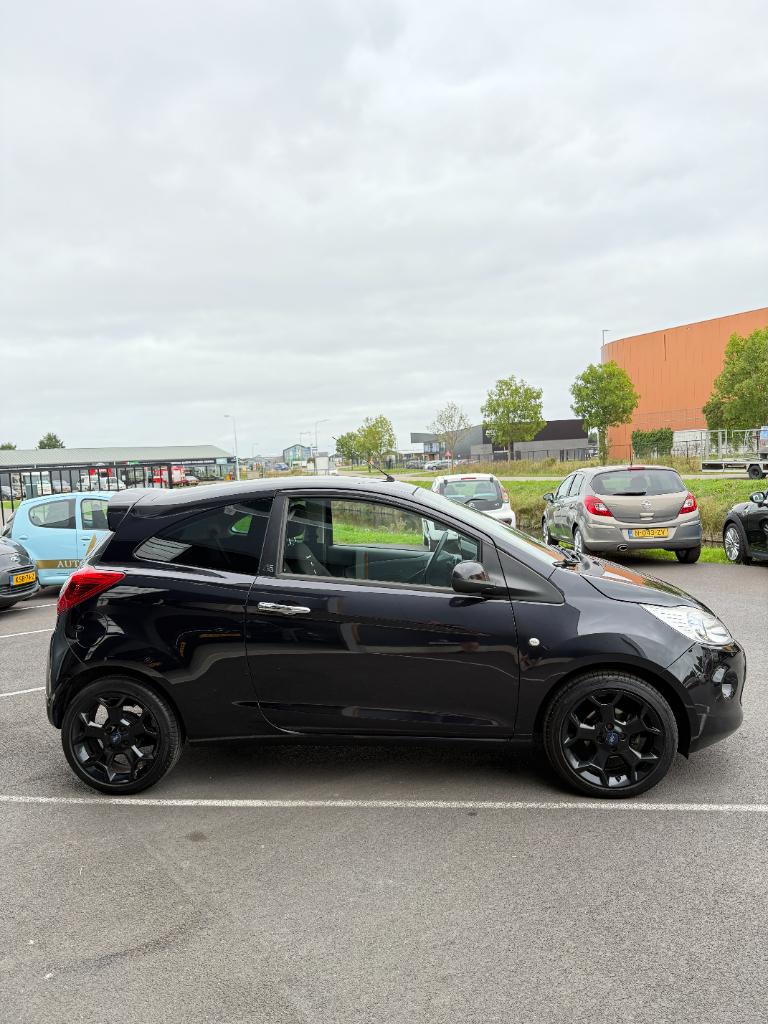Ford KA 1.2 metal - airco - lage kmstand