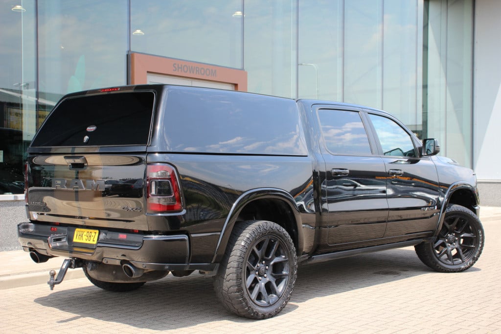 Dodge Ram 1500 5.7 v8 4x4 crew cab laramie verhoogd | harman kardon | leder