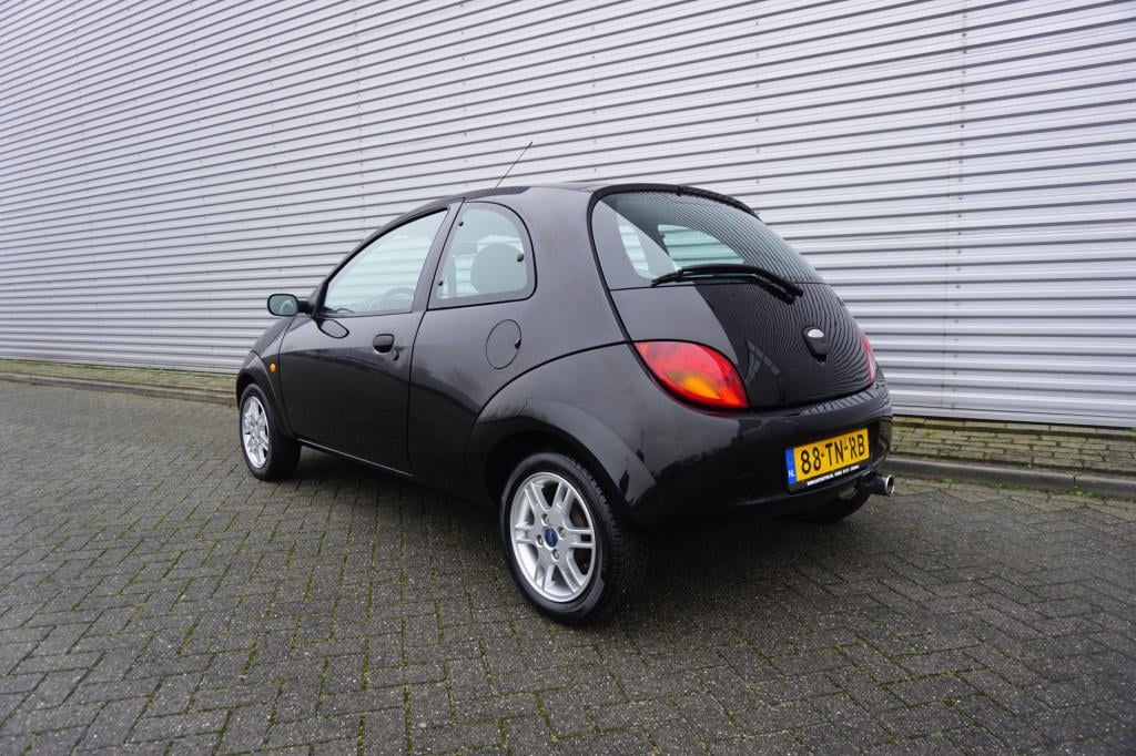 Ford KA 1.3 futura airco / elektr. ramen / nap / nieuwe apk!