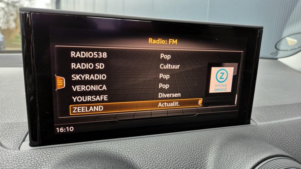 Audi Q2 35 tfsi advanced prestige | led matrix | navi | clima | trekhaak