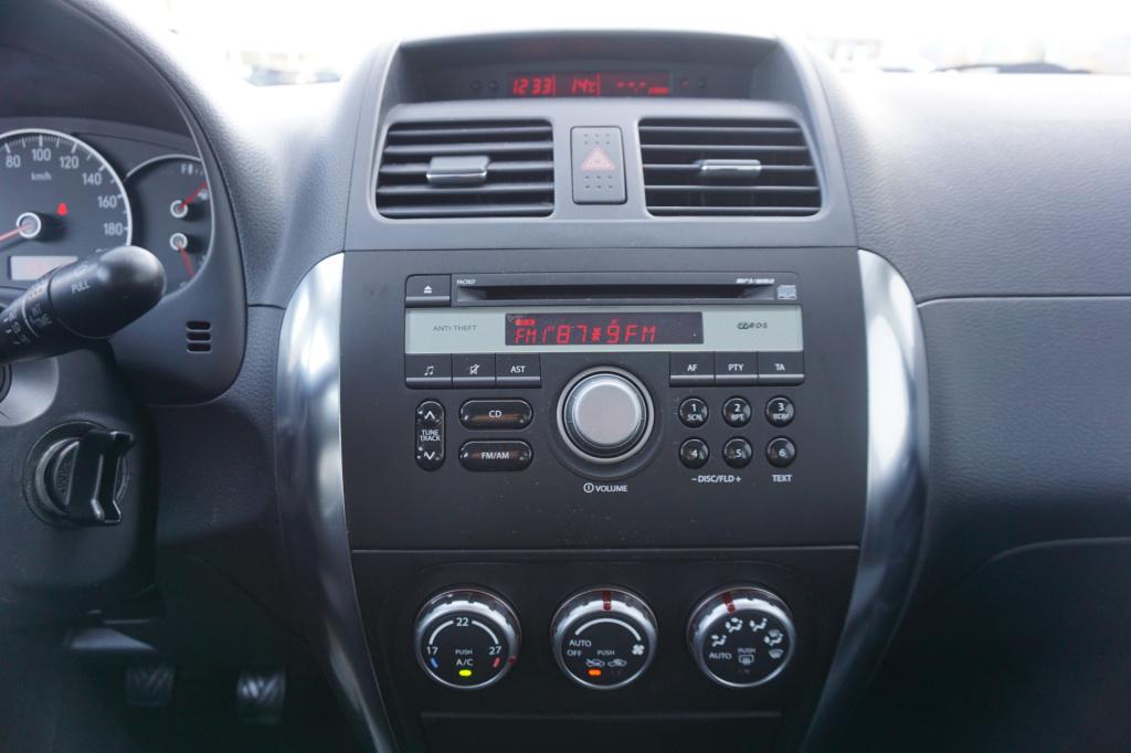 Suzuki Sx4 1.6 exclusive airco / elektr. ramen / trekhaak / lm velgen / nap