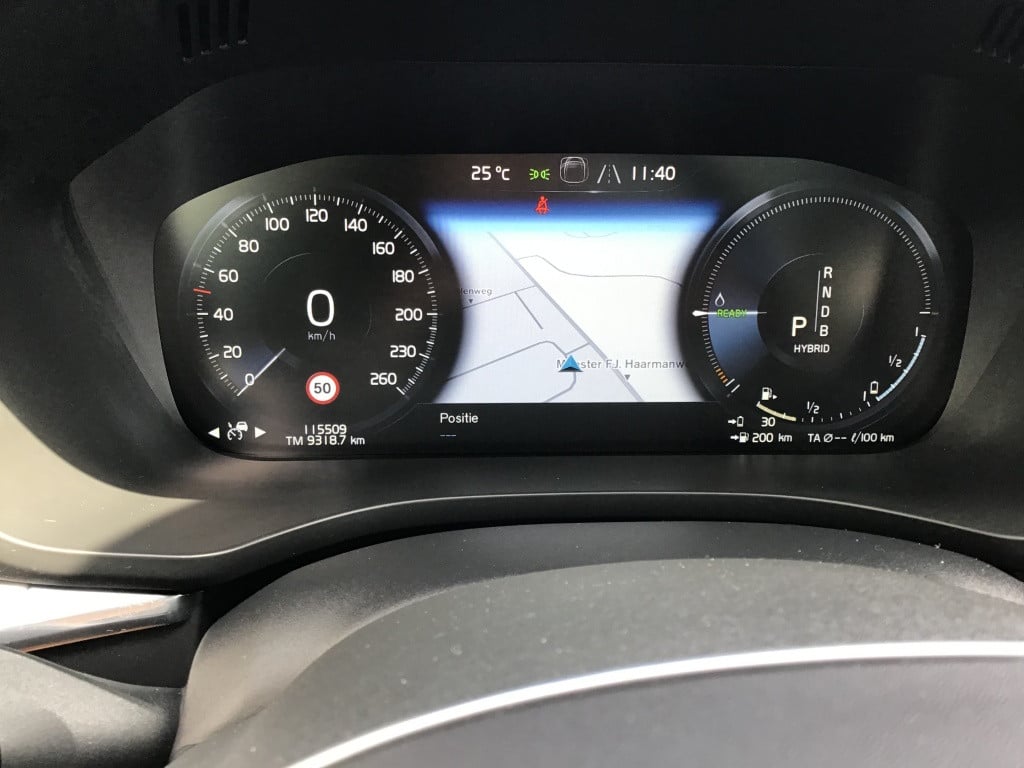 Volvo XC60 t8 390pk recharge mo.pro leder/luchtvering/h.k. audio/360 camera