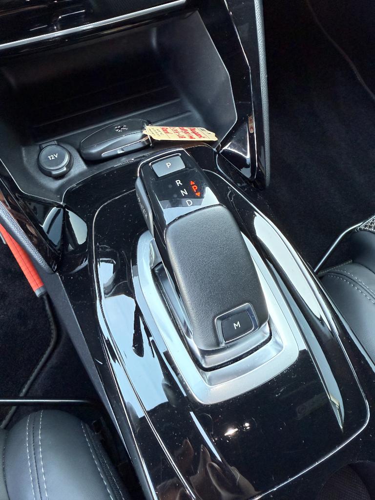Peugeot 208 gt-line - 1.2 - automaat