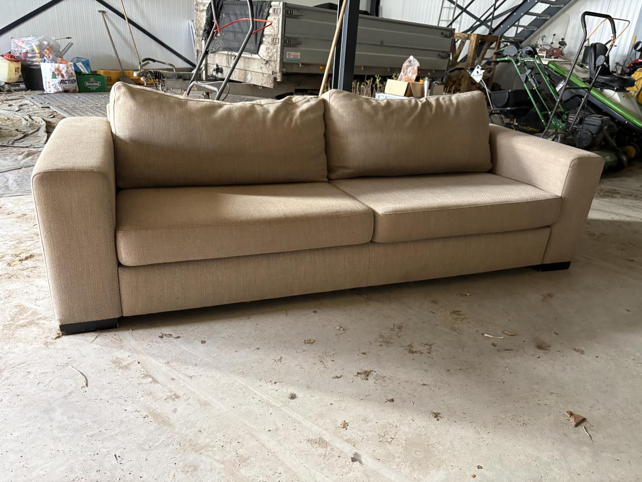 Te koop: twee leuke banken (3 en 3,5 zits)