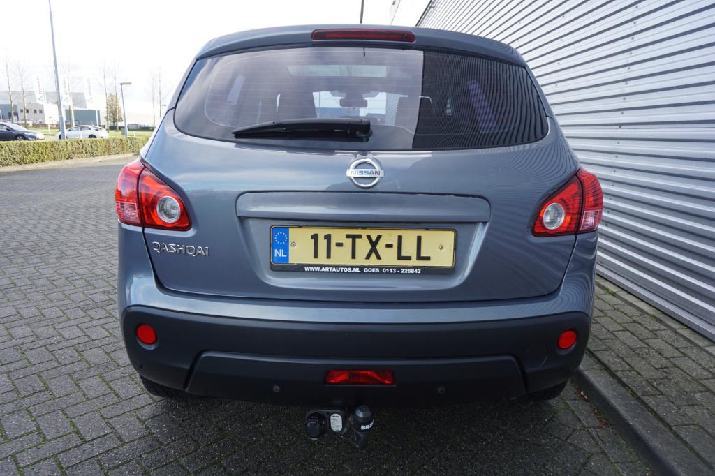 Nissan Qashqai 1.6 acenta airco / cruise / elektr. ramen / parkeers. / trek