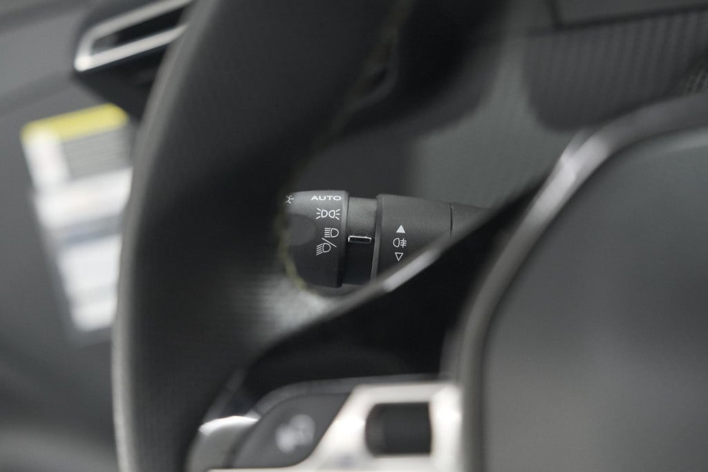 Peugeot 208 ev gt pack 50 kwh | 3 fase | camera | panoramadak | dodehoekdet
