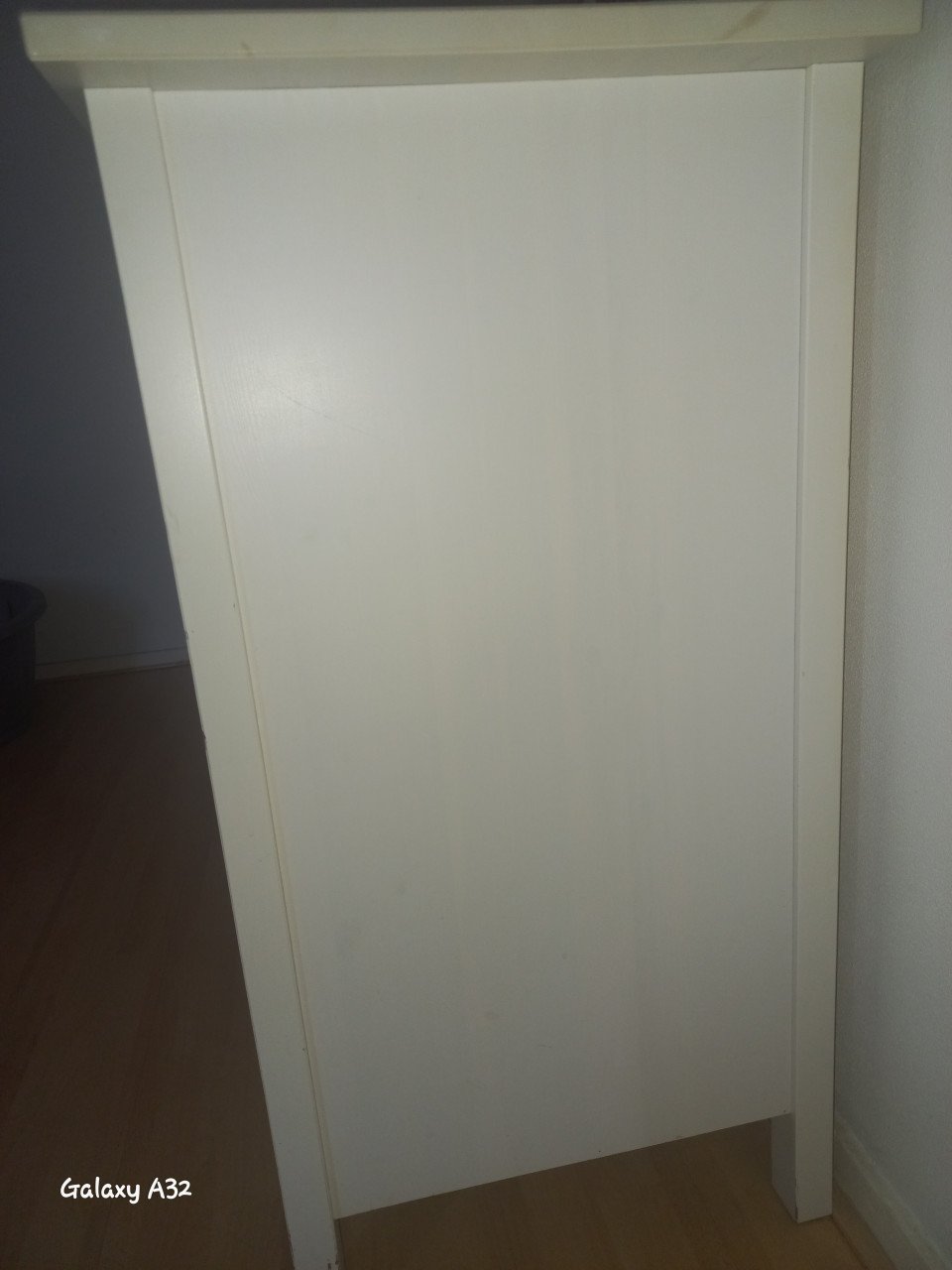 Dressoir. - wit