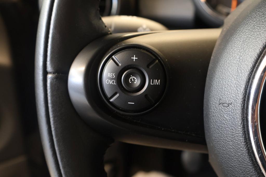 Mini 3-deurs 1.5 cooper nl auto, apple carplay, airco, lm wielen,