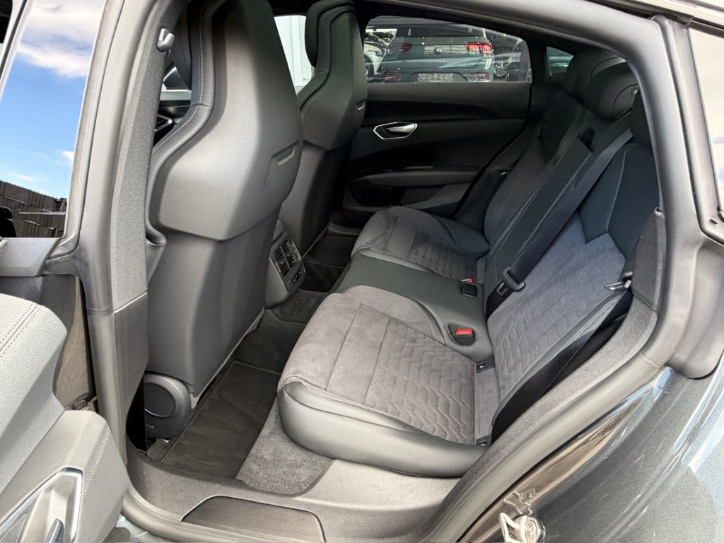 Audi E-tron Gt | panorama | alcantara | camera | rijklaar incl. garantie