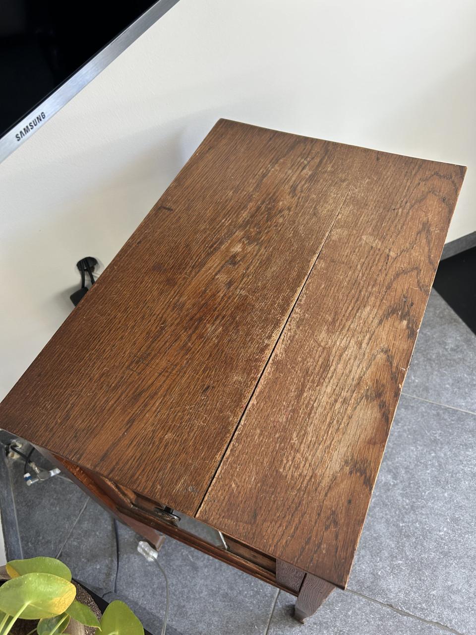 Ouderwets theekastje